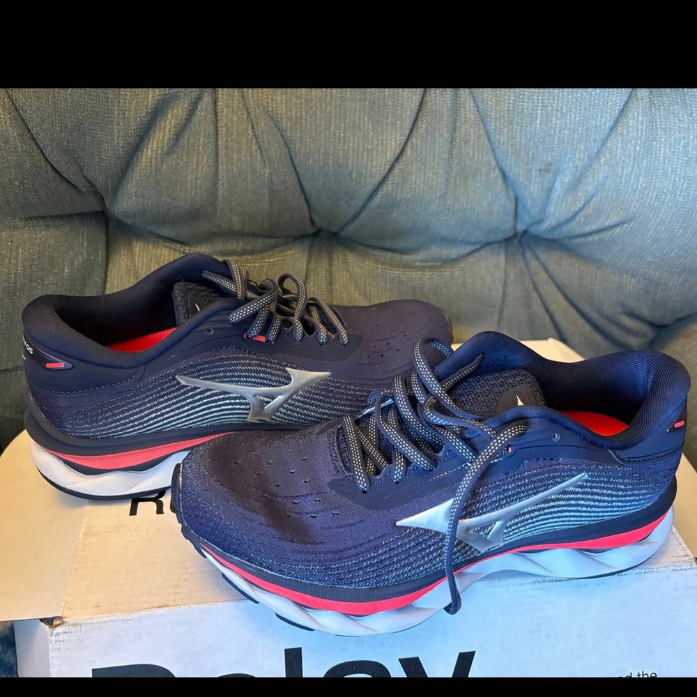 Mizuno wave sky 5